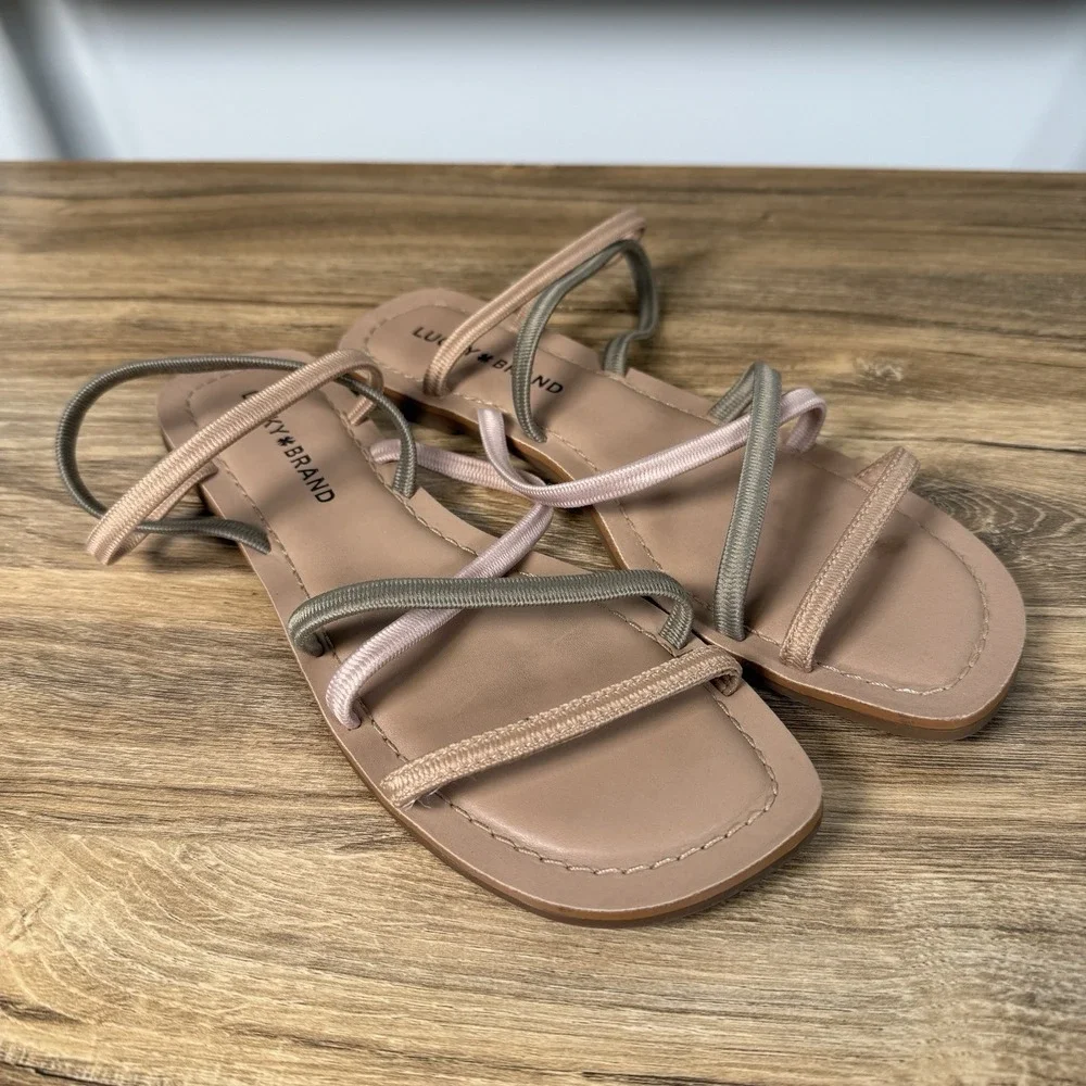 Lucky Brand Women's Size 7.5 Bezel Flat Sandal Multicolor Pastel Elastic Strap‎